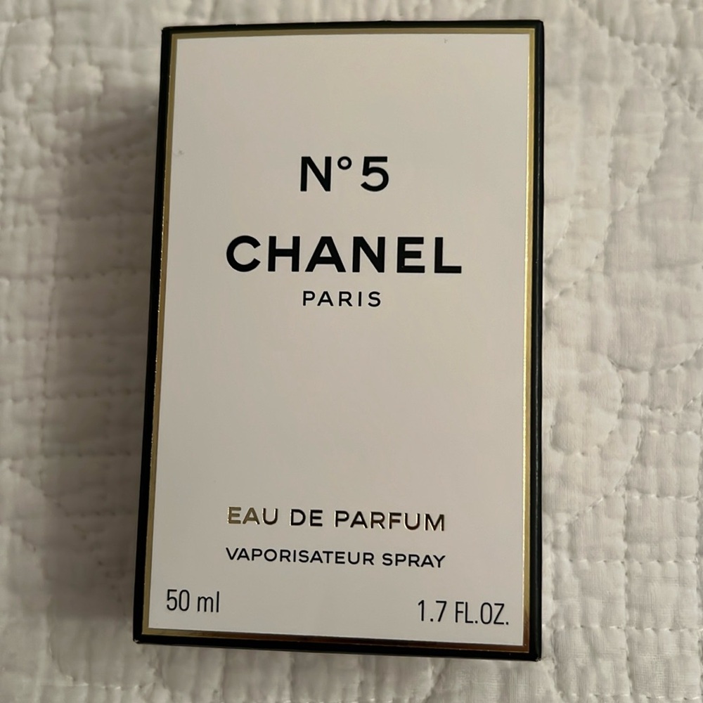 Chanel N•5  50 ml empty box